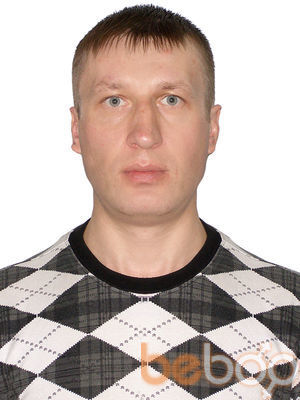  3369377  Viktor, 49 ,    