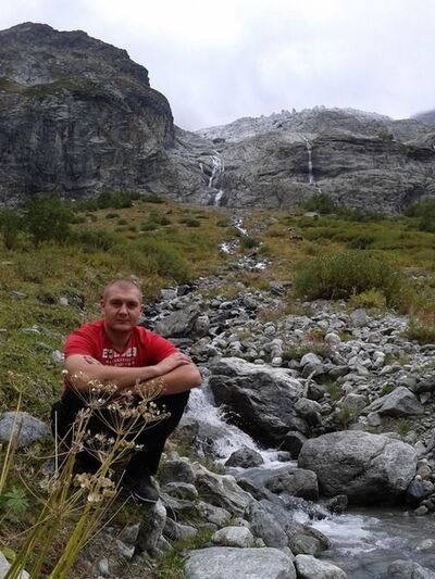  ,   Artem, 40 ,   ,   , c 