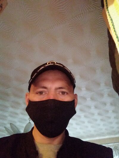  ,   Sasha Tibec, 46 ,  