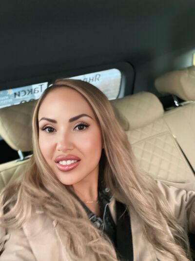  ,   Regina, 38 ,   ,   