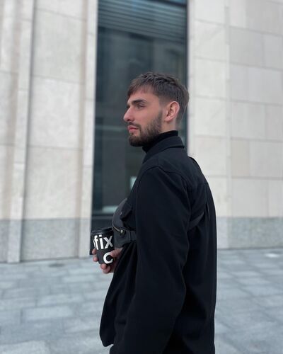  ,   Mikita, 28 ,   ,   
