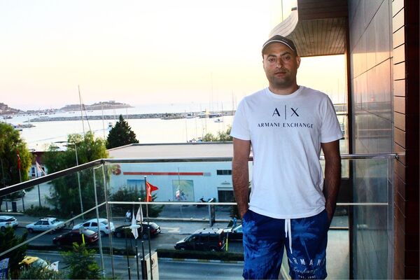  ,   Mido, 44 ,   ,   , c 