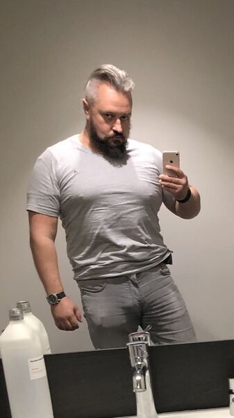  Dejvice,   Vincent Vega, 41 ,   c , 