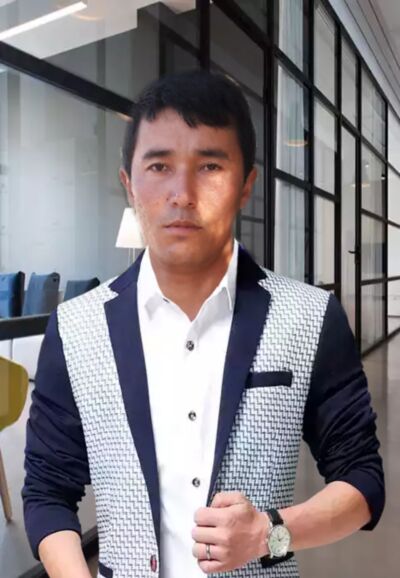  ,   Nodir, 33 ,   ,   , c 