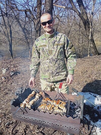  ,   Rustam, 47 ,   , c 