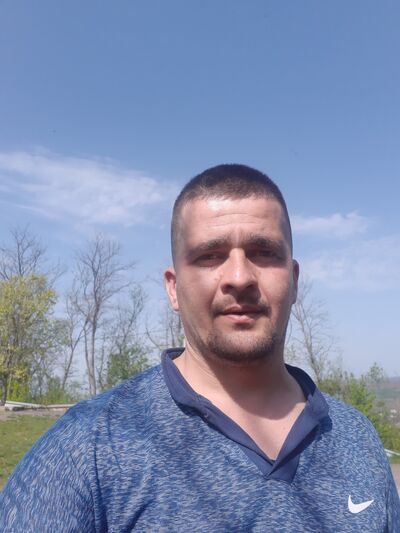  ,   Andrei, 37 ,   ,   , c 