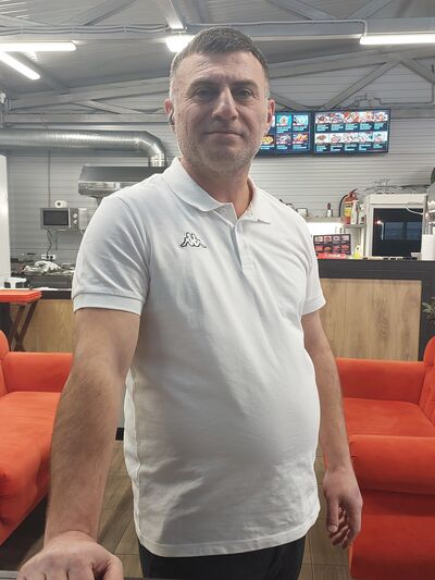  ,   Rashad, 46 ,   ,   