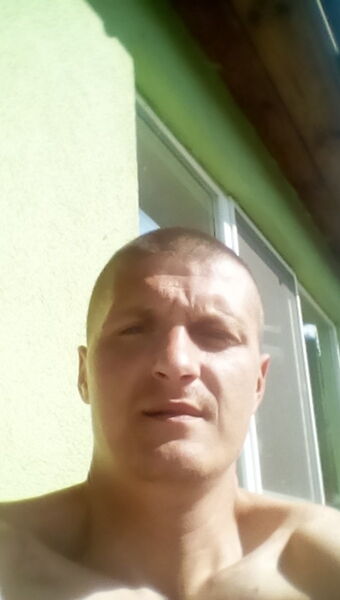  ,   Aleksandr, 39 ,   