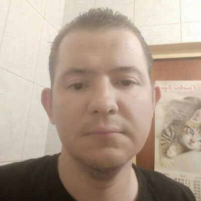  ,   Aleksandr, 42 ,   ,   , c , 