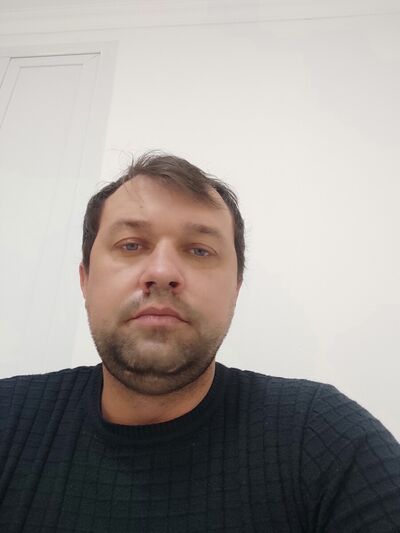  ,   Sergey, 38 ,   