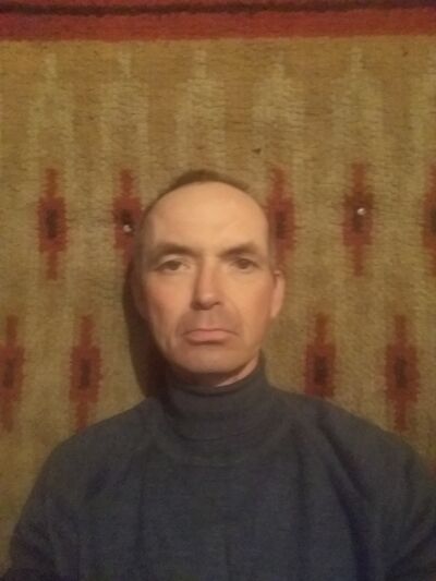  ,   Konstantin, 47 ,   , 