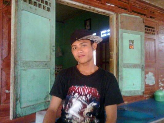  -,   Dion, 31 ,   ,   , c 