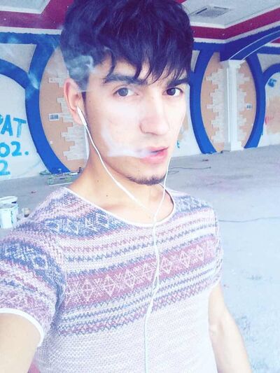  ,   Murad, 33 ,   