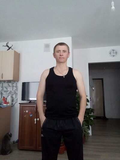  ,   Victor, 42 ,     , c 