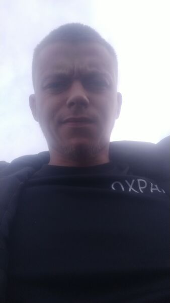  ,   Pavel, 28 ,   c 