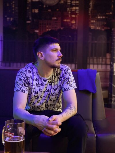 ,   Wlad, 30 ,   , 
