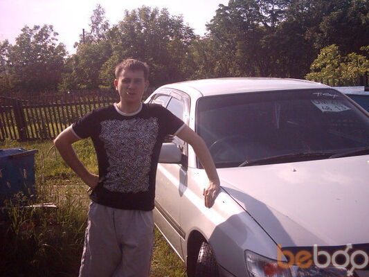 ,   Alex, 37 ,   