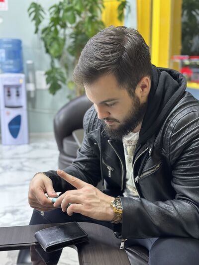  ,   Igor, 33 ,   ,   , c 