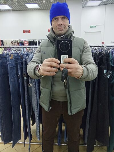  -,   Aleks, 44 ,   c 