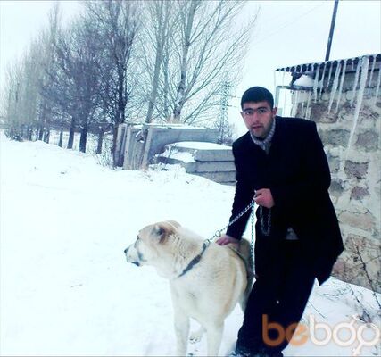  ,   Narek, 34 ,   