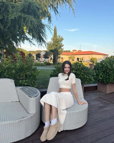  ,   , 25 ,   ,   