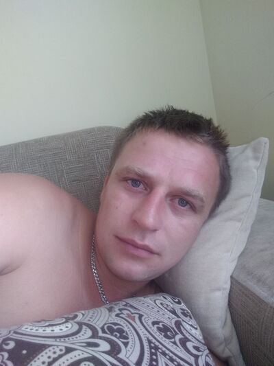  ,   Artem, 35 ,   