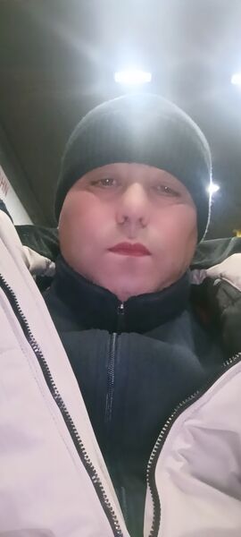  ,   Solijon, 52 ,   c 
