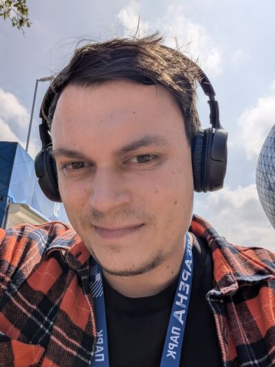  ,   Vladimir, 31 ,   ,   , c , 