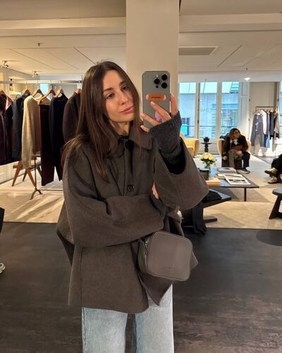  Praha,   Daria, 26 ,   ,   