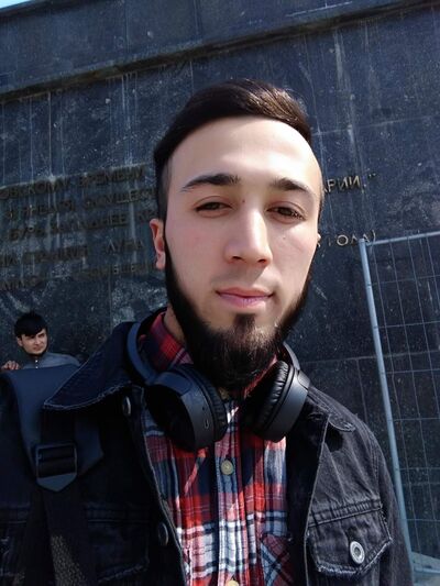  ,   Maga, 31 ,   ,   