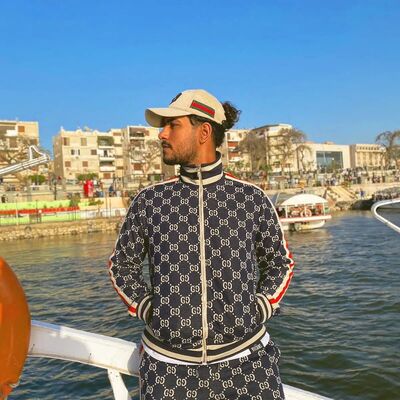  -,   Mostafa, 25 ,   ,   
