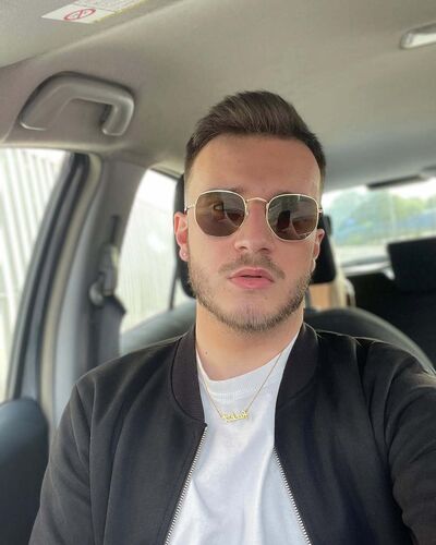  ,   Daniel, 33 ,   ,   , c 