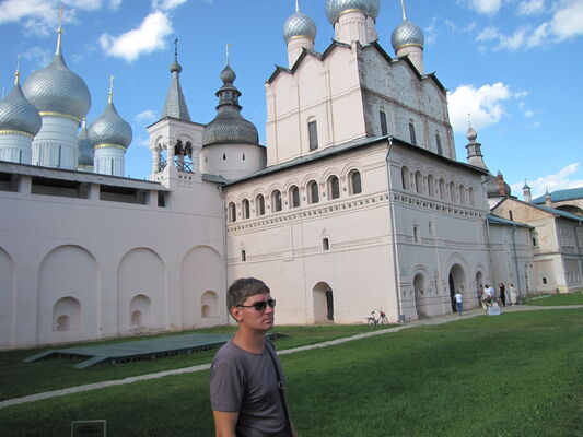  ,   Jevgenij, 44 ,   ,   , c 