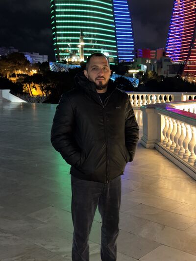  ,   Parviz, 36 ,   ,   , c 