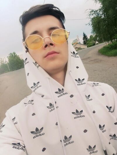  ,   Ը, 20 ,   ,   