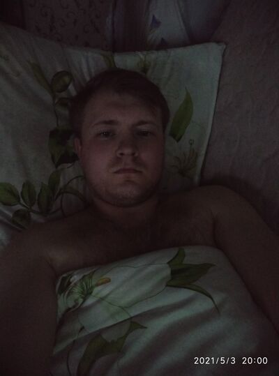  ,   Lars, 31 ,   ,   