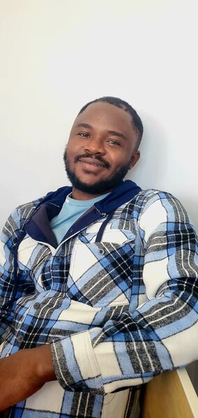  Lagos,   C, 28 ,   ,   