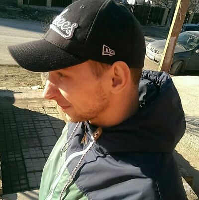  ,   Alexander, 32 ,   ,   , c , 