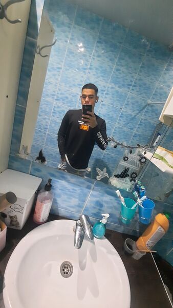 ,   Slavik, 19 ,   ,   