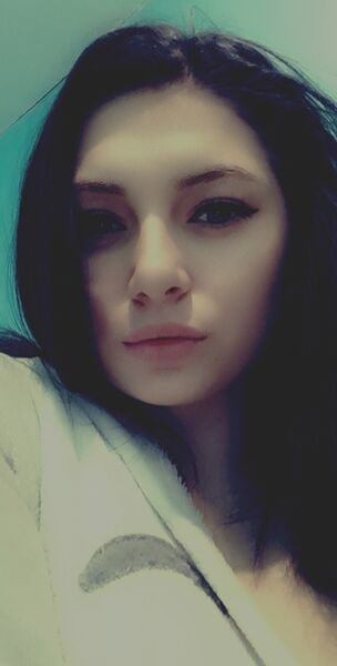  ,   Valentina, 23 ,   