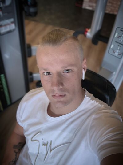  Duisburg,   , 37 ,   ,   , c , 