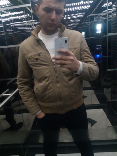  ,   Ali, 25 ,   ,   