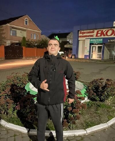  ,   Oleg, 20 ,   ,   
