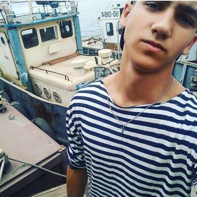  ,   Dark, 24 ,   ,   , c 
