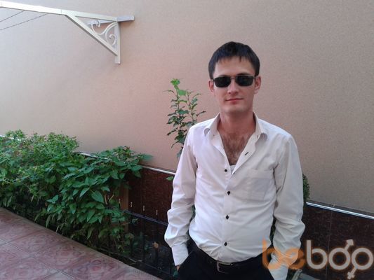  ,   Tomy, 37 ,   
