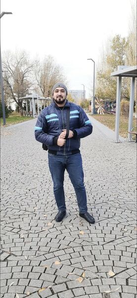  ,   Ali, 33 ,   ,   