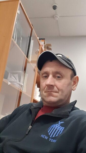  --,   , 44 ,   c 