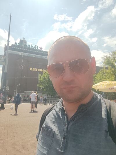  Frankfurt am Main,   , 44 ,   ,   