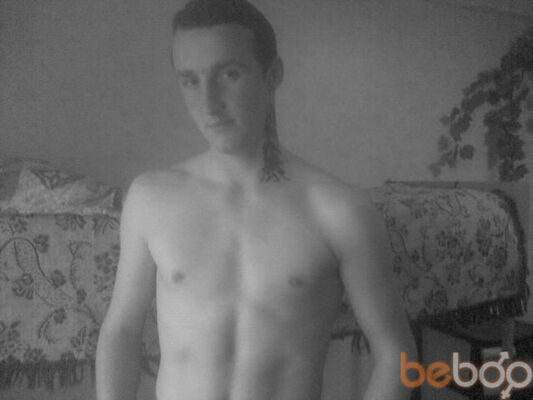  ,   Taras, 36 ,   