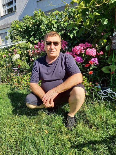  Freilassing,   , 55 ,   c 